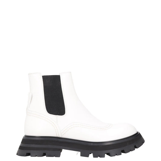 ALEXANDR MCQUEEN Womens Chelsea Boots White Leather Black Sole EU 35.5 RRP 525