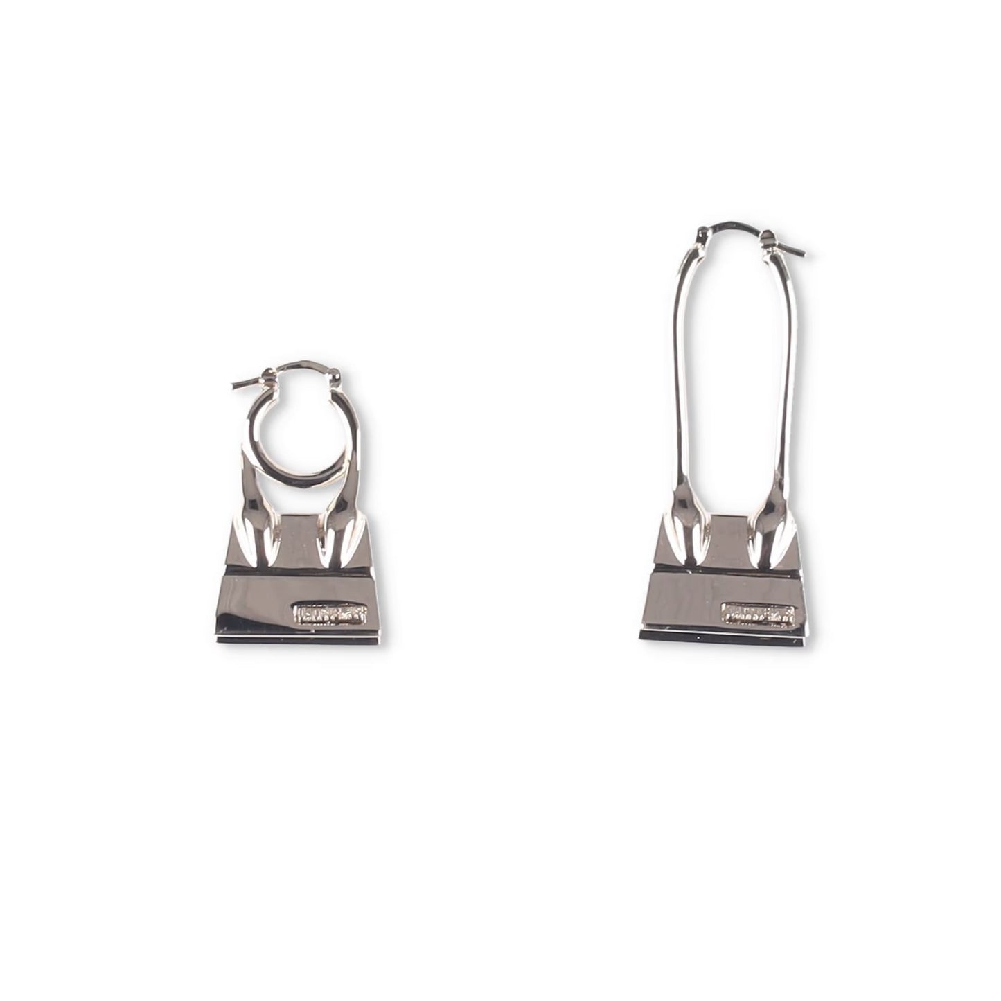 JACQUEMUS Gold Asymmetrical Chiquito Earrings Wire Closure One Size RRP 195 — View 2