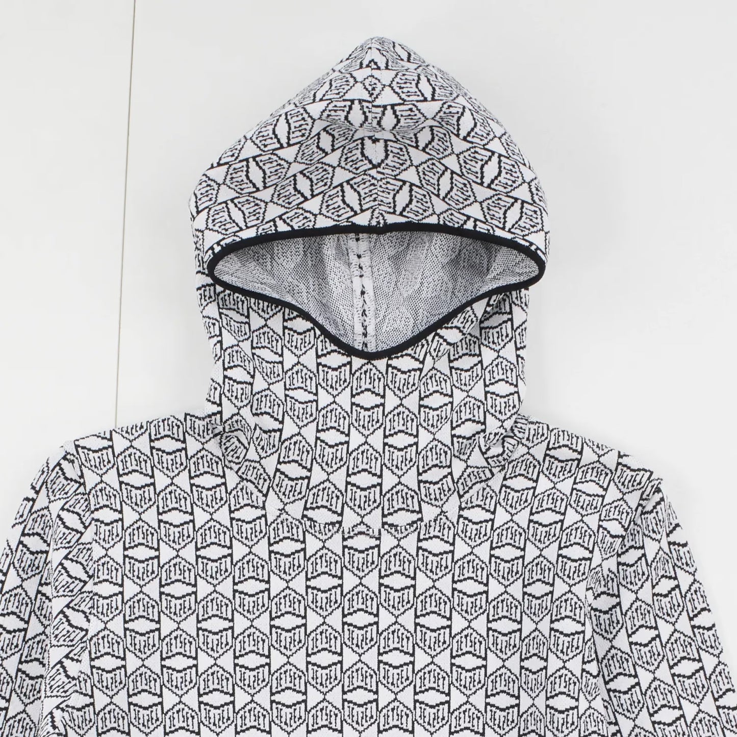 JET SET Womens Log Cap Ski Base Layers In Mono Hooded Multicoloured XL RRP 470 — View 2