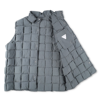 BOTTEGA VENETA Mens Quilted Interractio Puffer Gilet Sage Green Size M/L RRP3500 — View 11
