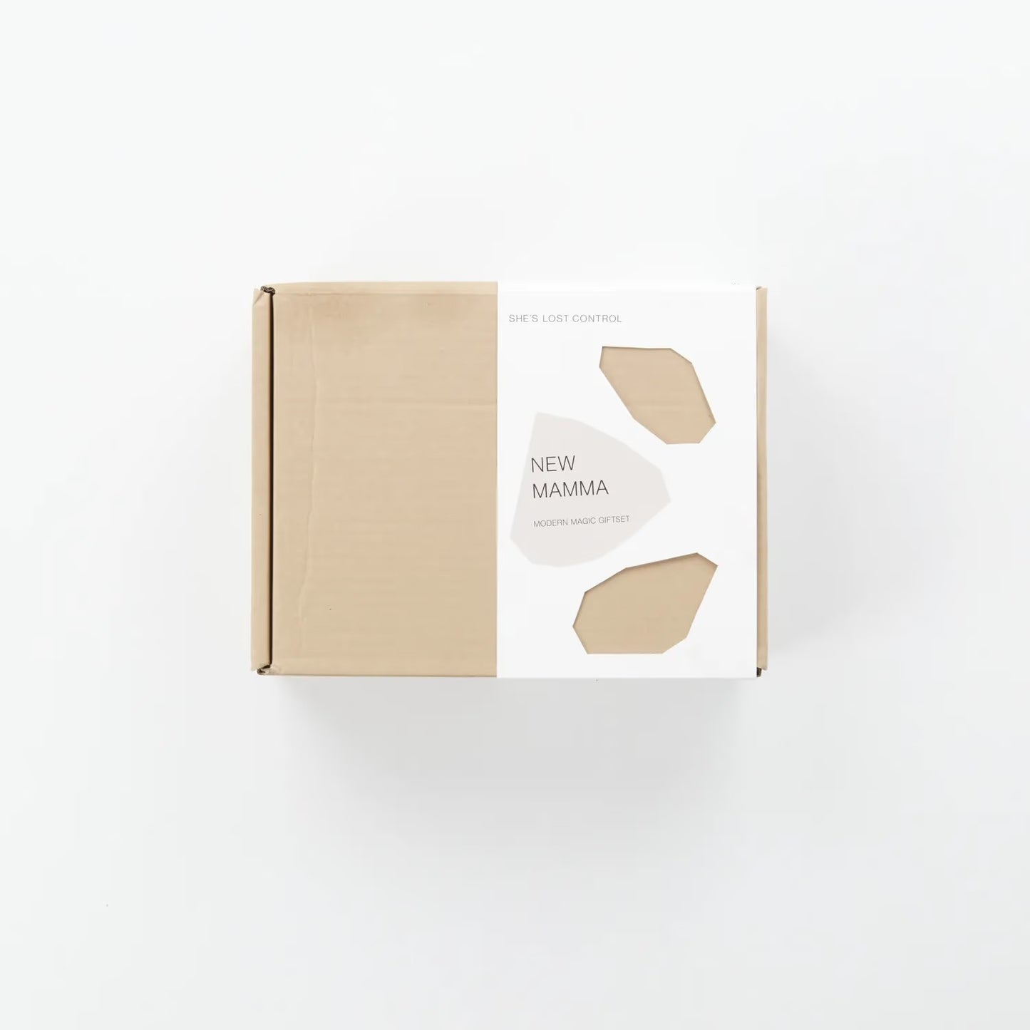SHES LOST CONTROL New Mama Gift Set Wax Candle Eye Pillow &  More OS RRP 195 — View 2